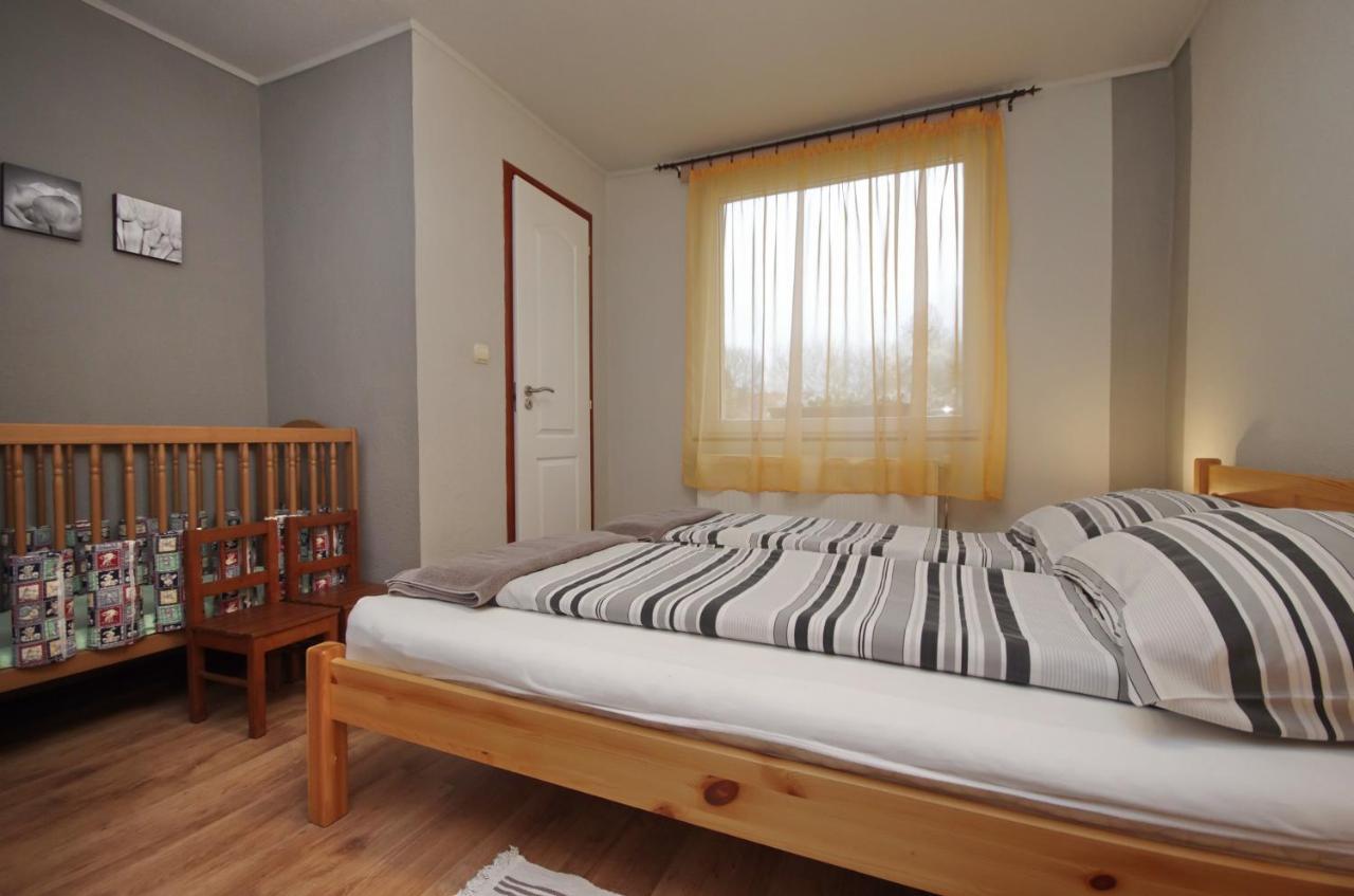 Bodza Apartman Gyula Exteriör bild